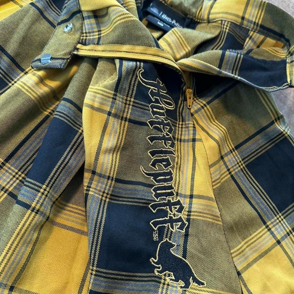 Harry Potter Hufflepuff Plaid Skater Skirt Dark Academia Hogwarts MD Fantasy - Picture 8 of 8